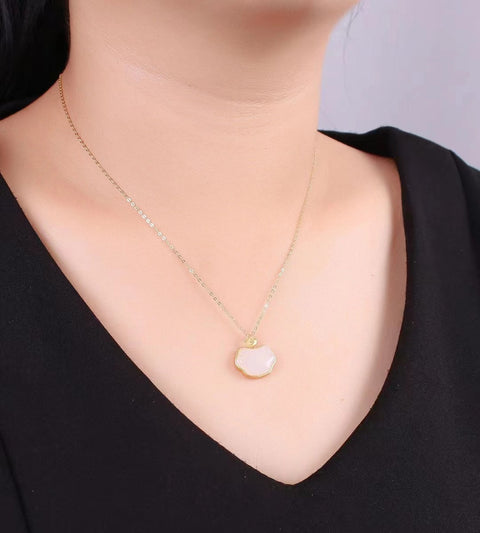 Liontin kunci giok giok Hetian hias perak kuno bertatahkan giok giok alami murni Ukuran 12 * 16mm Satu rantai perak Termasuk ongkos kirim dan pajak