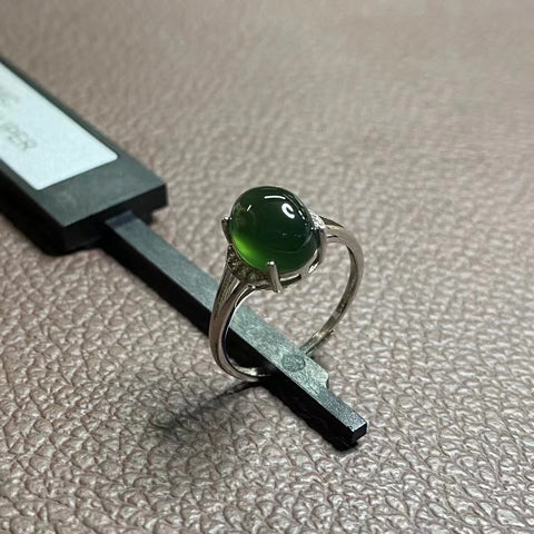 Cincin bahan Cui Jade 180 alami dengan ukuran bezel yang dapat disesuaikan 7,8 * 9,8 mm termasuk ongkos kirim dan pajak.