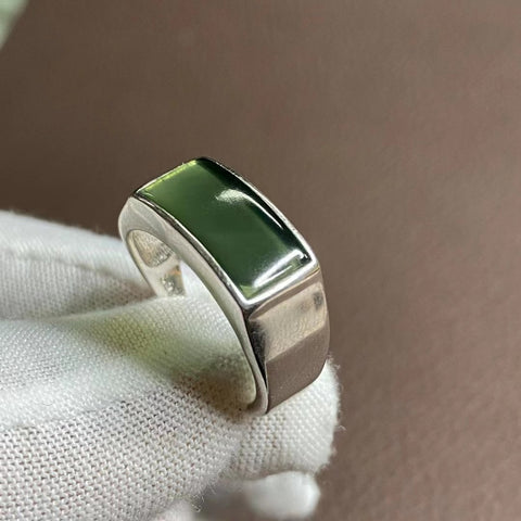 Cincin Pria Giok Alami 925 Perak Bezel yang Dapat Disesuaikan Ukuran 15 * 8,5 mm Sudah termasuk pajak pengiriman.