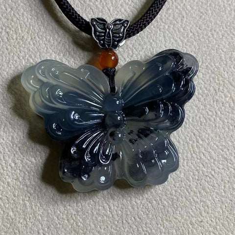 Liontin Kupu-kupu Ukuran 56 * 42mm Tinta dan Es Sudah termasuk ongkos kirim dan pajak.