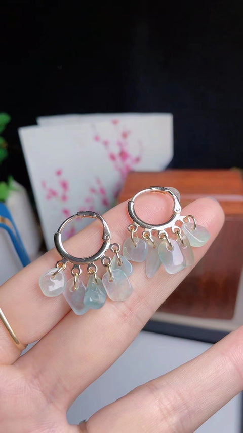Anting Giok Alami Bahan Batu Giok Tua Bahan halus dan hangat, penuh dengan kepala air Termasuk ongkos kirim dan pajak
