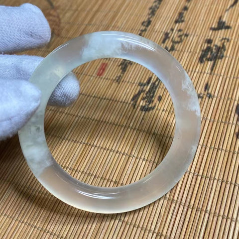 Gelang Es Giok Cui Giok Alami Ukuran 52-54mm Lebar Sisi 9.7mm Giok terjadi secara alami Pola acak Termasuk pajak pengiriman.