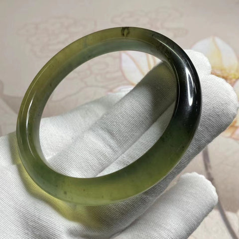 Gelang Tinta Es Giok Cui Giok Alami Ukuran 55-57mm Giok bersih dan halus Giok terjadi secara alami Pola acak Termasuk ongkos kirim dan pajak