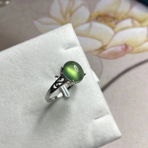 Cincin wanita dari perak 925 dengan bezel yang dapat disesuaikan ukurannya 8 * 10mm termasuk ongkos kirim dan pajak.