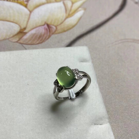 Cincin Wanita Bahan Giok Alami 180 Bahan 925 Perak Bezel yang Dapat Disesuaikan Ukuran 8 * 10mm Termasuk ongkos kirim dan pajak.