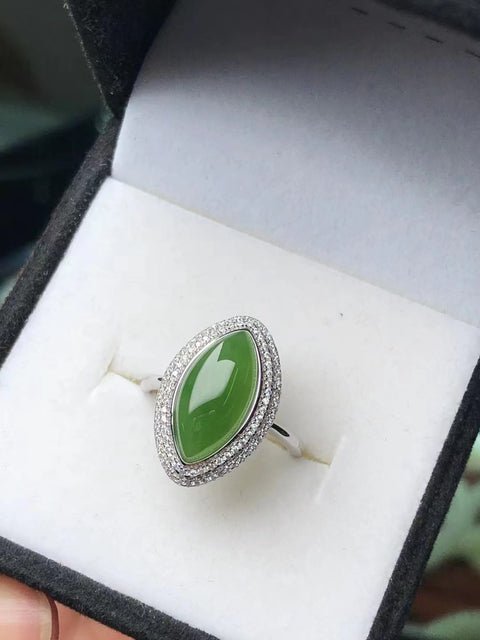 Cincin Hotan Jasper alami dengan bezel yang dapat disesuaikan Giok yang halus dan hangat, terbuat dari perak 925, ukuran 16 * 8mm, sudah termasuk ongkos kirim dan pajak.