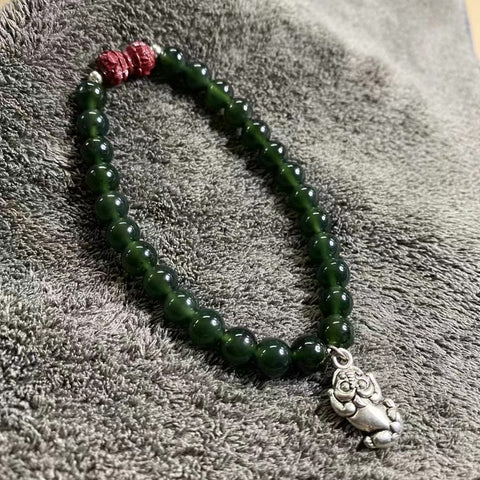 Gelang Hijau Penuh Giok Cui Giok Alami dengan Cinnabar Ukuran 7mm Sudah termasuk ongkos kirim dan pajak.