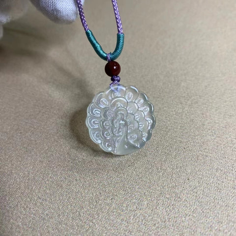 Liontin Merak Es Giok Cui Giok Alami Ukuran 23mm Sudah termasuk pajak pengiriman.