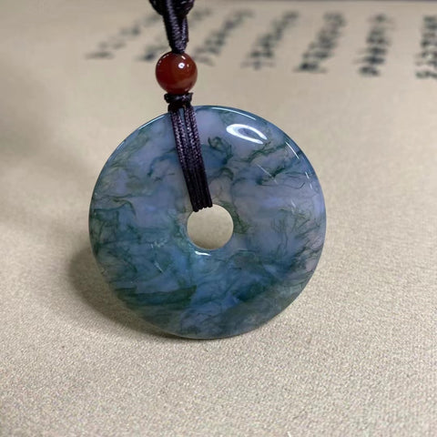 Liontin Gesper Perdamaian Batu Akik Selada Air Halus Ukuran 40mm Sudah termasuk pajak pengiriman.