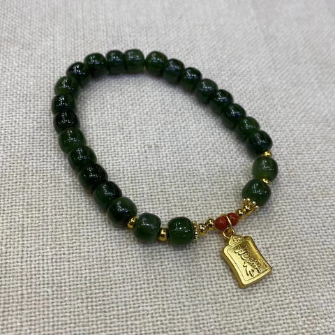 Gelang Jasper Halus dengan aksesoris Ukuran 6 * 7mm Sudah termasuk pajak pengiriman.