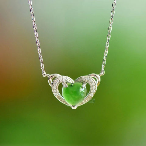 Kalung Kalung Hati Jasper Giok Hetian Jade Alami dari Perak 925 Gioknya bersih, halus dan hangat Gayanya indah dan pemakainya dapat menikmati efek yang indah.