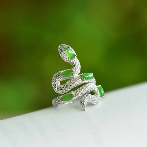 Cincin Giok Giok Hetian Alami 925 pengaturan perak Giok baru dan hangat Gaya baru dan apik Ukuran 3 * 6mm Termasuk ongkos kirim dan pajak