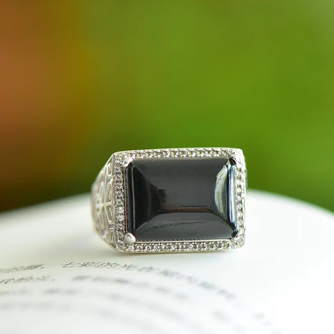 925 Sterling Silver Bertatahkan Hetian Jade Bertinta Giok Bertinta Giok Persegi Panjang Drum Cincin Pria / Wanita Perak 💍👉 Giok Gaya Baru dan Unik Hangat dan Halus, Menarik Perhatian dan Menarik untuk Dipakai Termasuk Pengiriman dan Pajak.