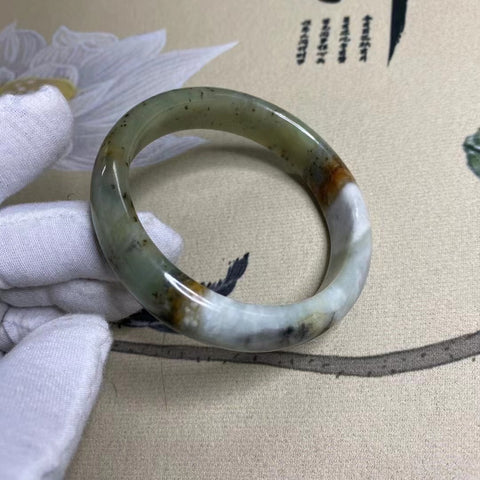 Gelang Giok Batu Giok Bunga Cui Giok Alami Ukuran 58-60mm Lebar Samping 14mm Giok ini semuanya muncul secara alami dan polanya acak Sudah termasuk pajak pengiriman