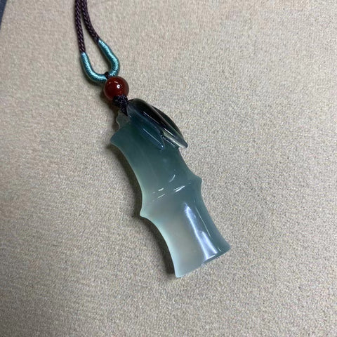 Liontin Bambu Giok Cui Alami Ukuran 48 * 14mm Sudah termasuk pajak pengiriman.