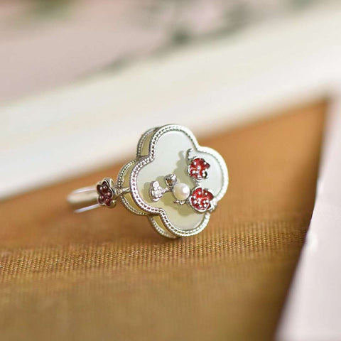 925 Sterling Silver dengan Cincin Giok Hetian Giok Cincin Semanggi Bunga Plum Enamel👉Batu Giok Baru dan Unik yang Hangat dan Halus Sudah Termasuk Pajak Pengiriman