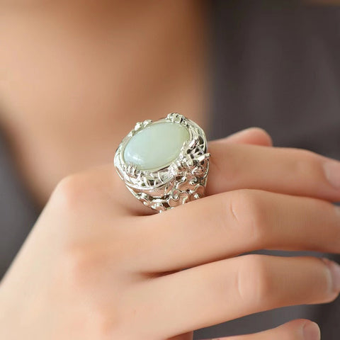 Set Cincin Giok Hetian Alami dari Perak 924 dengan Kebaruan Telur dan Gaya Unik Termasuk Pengiriman dan Pajak