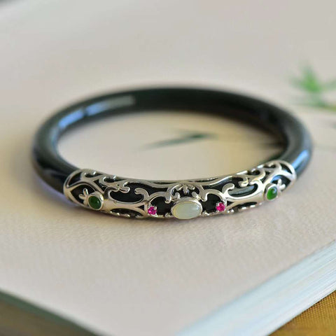 925 Perak dan Tinta Giok Hotan Giok Hijau dengan Gelang Zirkonia Berwarna-warni👉Gelang Giok gaya baru dan unik yang hangat dan lembut, kenakan efek yang menarik perhatian dan cerah✨💫Termasuk ongkos kirim dan pajak