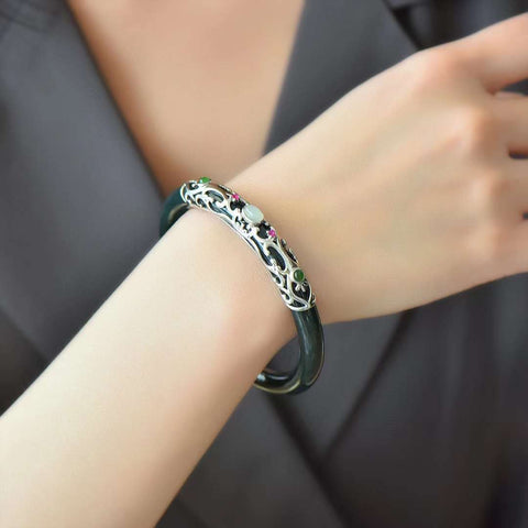925 Perak dan Tinta Giok Hotan Giok Hijau dengan Gelang Zirkonia Berwarna-warni👉Gelang Giok gaya baru dan unik yang hangat dan lembut, kenakan efek yang menarik perhatian dan cerah✨💫Termasuk ongkos kirim dan pajak