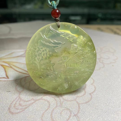 Liontin Lukisan Pemandangan Giok Cui Alami Ukuran 47mm Sudah termasuk pajak pengiriman.