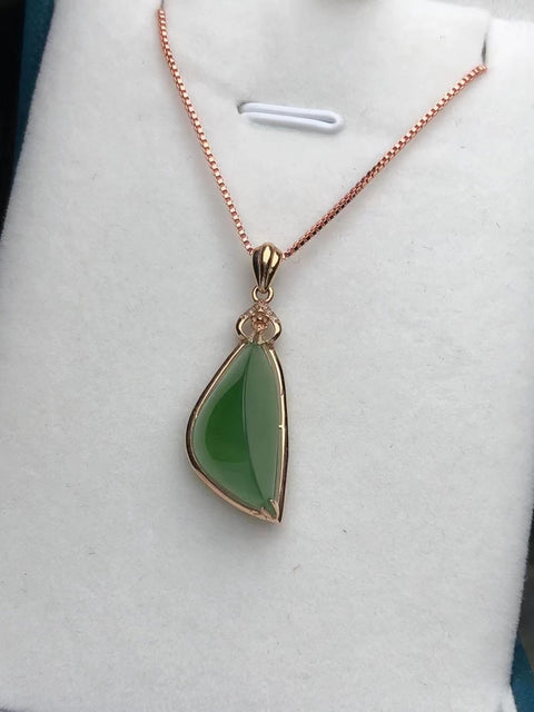 Kalung Jasper Alami dari Emas 18k + Berlian Asli Afrika Selatan Giok halus dan hangat, gayanya modis dan serbaguna Ukuran 20 * 9mm Termasuk pajak pengiriman