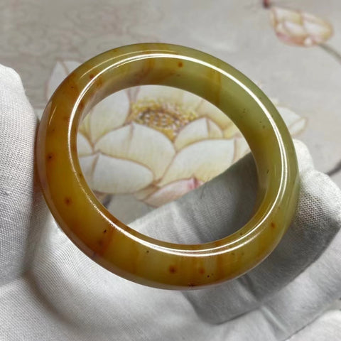 Gelang Gelang Batu Giok Giok Cui Bunga Giok Alami Ukuran 54-56mm Lebar Samping 15.3mm Ukuran 55.7mm Batu Giok Giok secara alami Pola Bunga Acak Sudah termasuk pajak pengiriman.