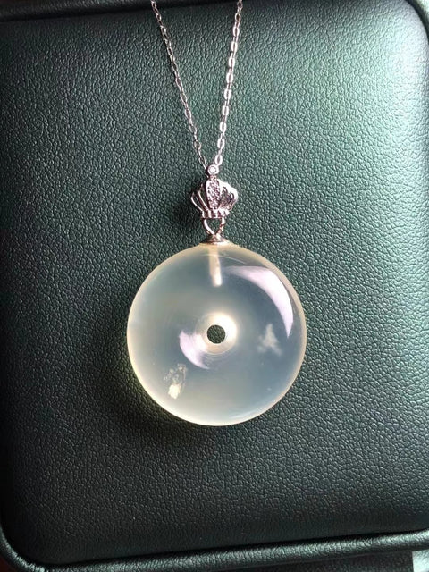 Kalung Perdamaian Giok Alami dari Perak 925 Ukuran 23,5 * 9mm Sudah termasuk ongkos kirim dan pajak.