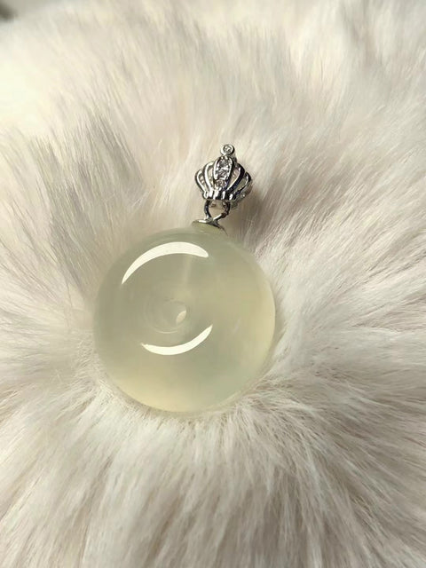 Kalung Perdamaian Giok Alami dari Perak 925 Ukuran 20 * 9,3 mm Sudah termasuk ongkos kirim dan pajak.