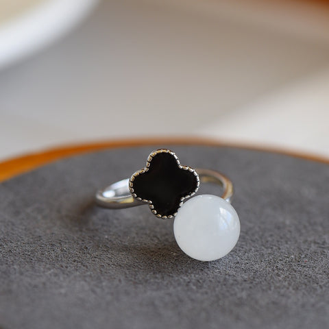 Set Cincin Giok Hetian Alami dari perak 925, giok yang bergaya indah, bersih, halus, dan hangat.