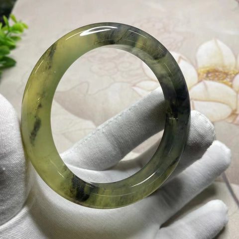 Gelang Lukisan Pemandangan Alam Cui Jade Ukuran 59-61mm Ukuran 60.3mm Lebar Sisi 12.6mm Giok terjadi secara alami Pola acak termasuk Pajak Pengiriman.