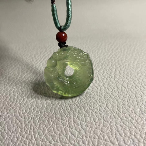 Liontin Giok Giok Alami Ichthyosaurus Gesper Perdamaian Ukuran 24.3mm Giok halus dan hangat Sudah termasuk pajak pengiriman.