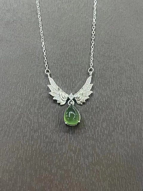 Ukuran telur: 8,4 mm x 6,3 mm Kualitas batu giok bersih dan halus Gaya yang indah sudah termasuk pajak pengiriman.
