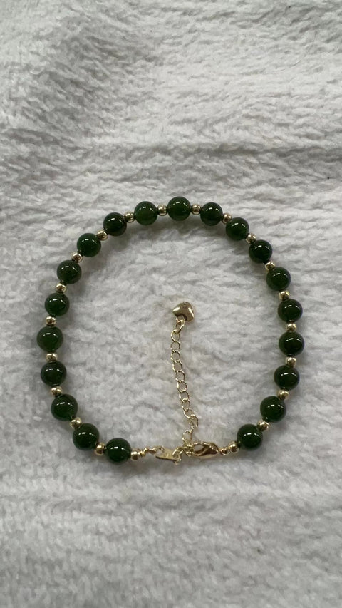Gelang Hotan Jasper 6m No Black Dots; Model klasik dan indah; Pengaturan berbalut emas 14k🔥Panjang yang dapat disesuaikan; Hadiah untuk diri Anda sendiri Hemat biaya Direkomendasikan Termasuk ongkos kirim dan pajak