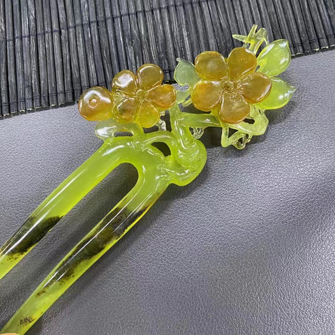 Jepit Rambut Giok Bunga Giok Cui Jade Alami dengan Garpu Ganda, Warna Bunga, Warna Alami, Ukuran 160mm, Sudah Termasuk Ongkos Kirim & Pajak.