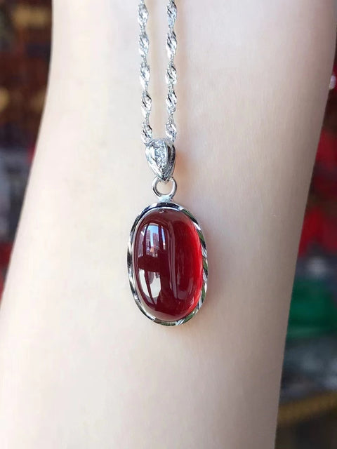 Set Kalung Garnet Alami dari 925 Perak Ukuran 17 * 11mm Warna Cantik Sudah termasuk pajak pengiriman.