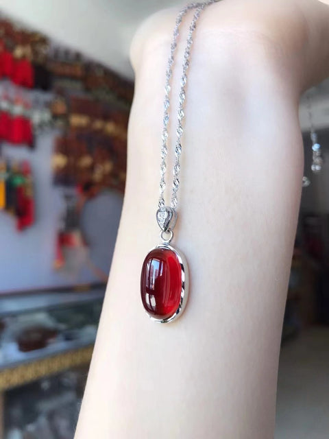 Set Kalung Garnet Alami dari 925 Perak Ukuran 17 * 11mm Warna Cantik Sudah termasuk pajak pengiriman.