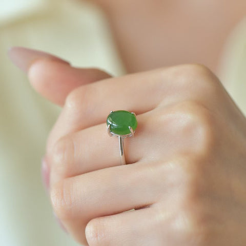 Cincin perak polos giok Hetian 925 (kotak pengiriman + sertifikat) Spesifikasi: 8*10 Termasuk biaya pengiriman dan pajak