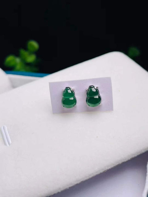 Anting giok alami, bahan lubang tua, dasar halus dan hangat, warna yang indah, tatahan perak 925, efek pemakaian yang indah, spesifikasi 6✖️8, termasuk pajak pengiriman