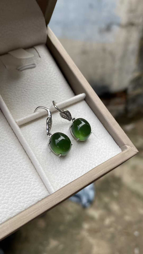 Bahan giok Xiuyan 180 yang indah - anting-anting, spesifikasi: 9✖️11mm perak 925, termasuk biaya pengiriman dan pajak