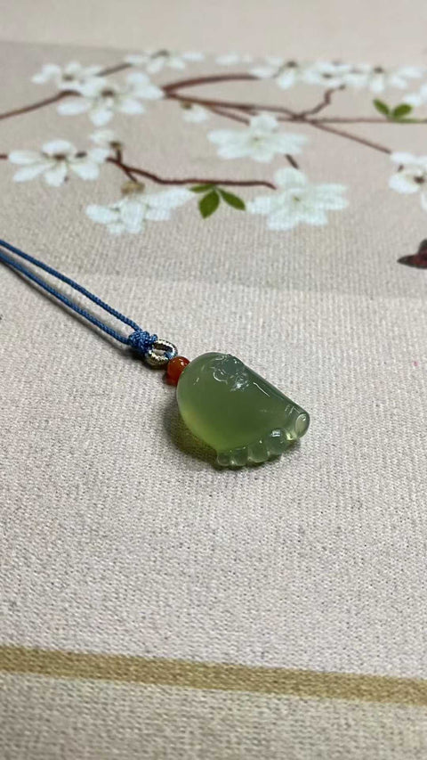 Kepuasan adalah kunci kebahagiaan: kaki, liontin giok Xiuyan hijau penuh yang indah, hijau penuh, penuh dan bulat, kaya, spesifikasi: 16✖️21mm, termasuk pajak pengiriman