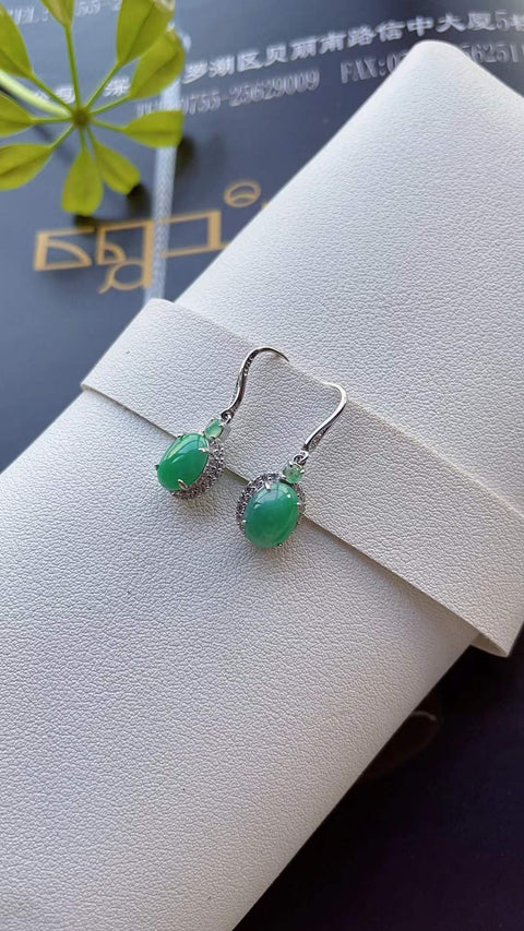 Anting giok alami, bahan lubang tua, kepala penuh air, hijau buah manis, tatahan perak 925, 0,9✖️0,7 termasuk pajak pengiriman