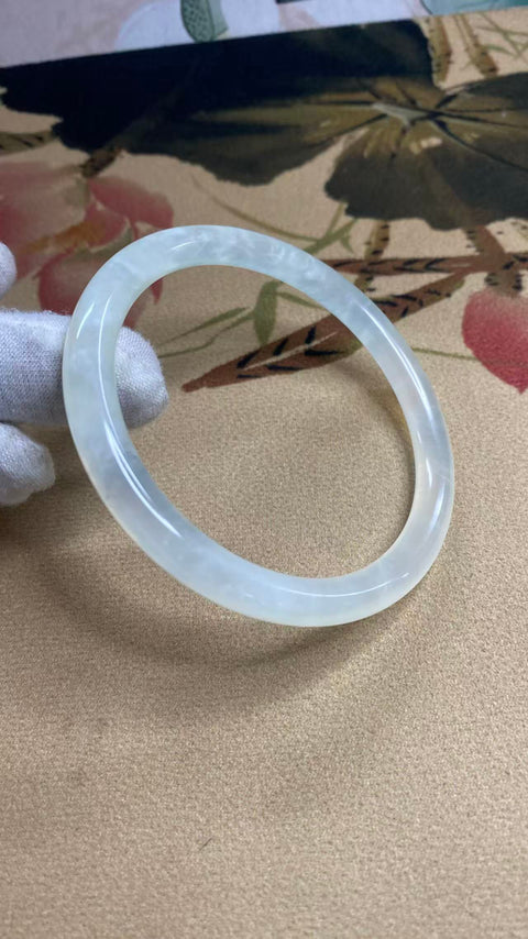 Xiuyu White Moonlight yang Indah - Beauty Bar, yang asli sangat cantik, sangat sejahtera, diameter 66mm, batu alam dihasilkan secara alami, polanya acak, termasuk pajak pengiriman