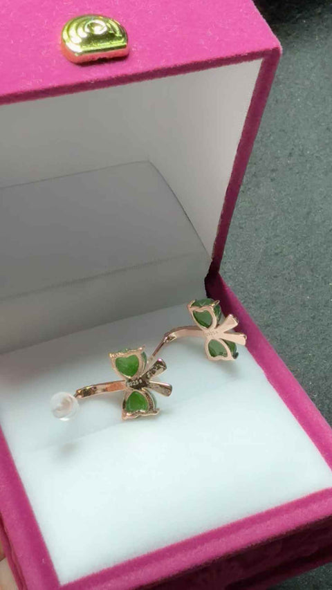 Anting-anting "busur" giok Hetian berwarna perak 925 bertatahkan 🎀 anting berbentuk hati Desain [Kembang Api] Giok halus, pengerjaan indah, sederhana dan murah hati Ukuran keseluruhan: kira-kira: 18×13㎜ Termasuk pengiriman dan pajak