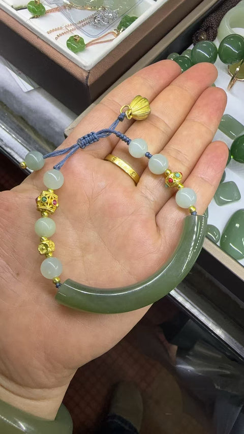 Liontin giok Hetian, hijau danau, buatan tangan, bisa dibuat sendiri! Perkiraan ukuran: 64×10mm (sudah termasuk ongkos kirim dan pajak).