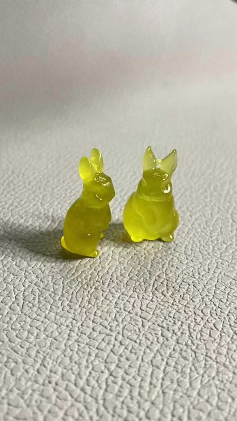 Kelinci Giok: Liontin giok Xiuyan alami yang indah, ukiran tiga dimensi, dimensi: 27,6 x 16 mm, termasuk biaya pengiriman dan pajak.