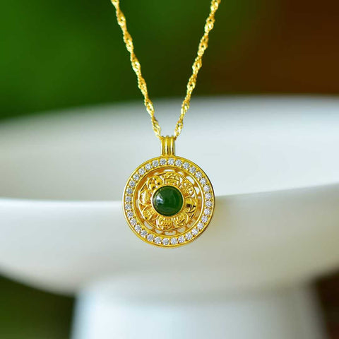 Liontin Kompas Zirkon Cabochon Giok Hetian Bertahtakan Perak 10904-2s925 5*5 (termasuk ongkos kirim dan pajak)