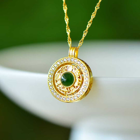 Liontin Kompas Zirkon Cabochon Giok Hetian Bertahtakan Perak 10904-2s925 5*5 (termasuk ongkos kirim dan pajak)