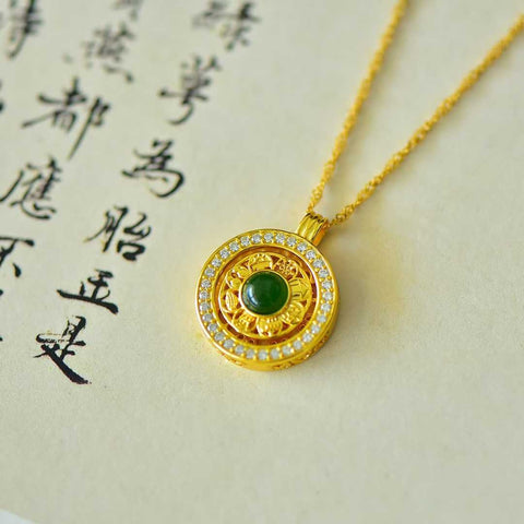 Liontin Kompas Zirkon Cabochon Giok Hetian Bertahtakan Perak 10904-2s925 5*5 (termasuk ongkos kirim dan pajak)