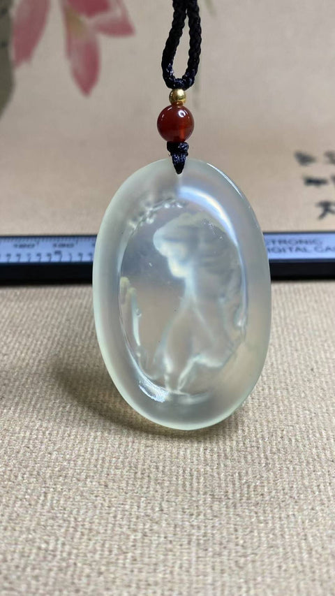 Macan (Zodiak Cina): Liontin giok Xiuyan yang indah, dingin dan tembus cahaya, berkilau, dimensi: 47 x 31 mm (termasuk biaya pengiriman dan pajak).