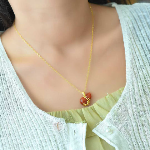 M20139-6# Liontin Labu Perak Sterling 925 Bertahtakan Batu Akik Merah, sekitar 12*20 cm, harga sudah termasuk ongkos kirim dan pajak.